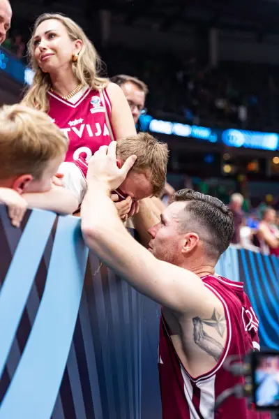 m_goldbergs — Photographer, Rīga